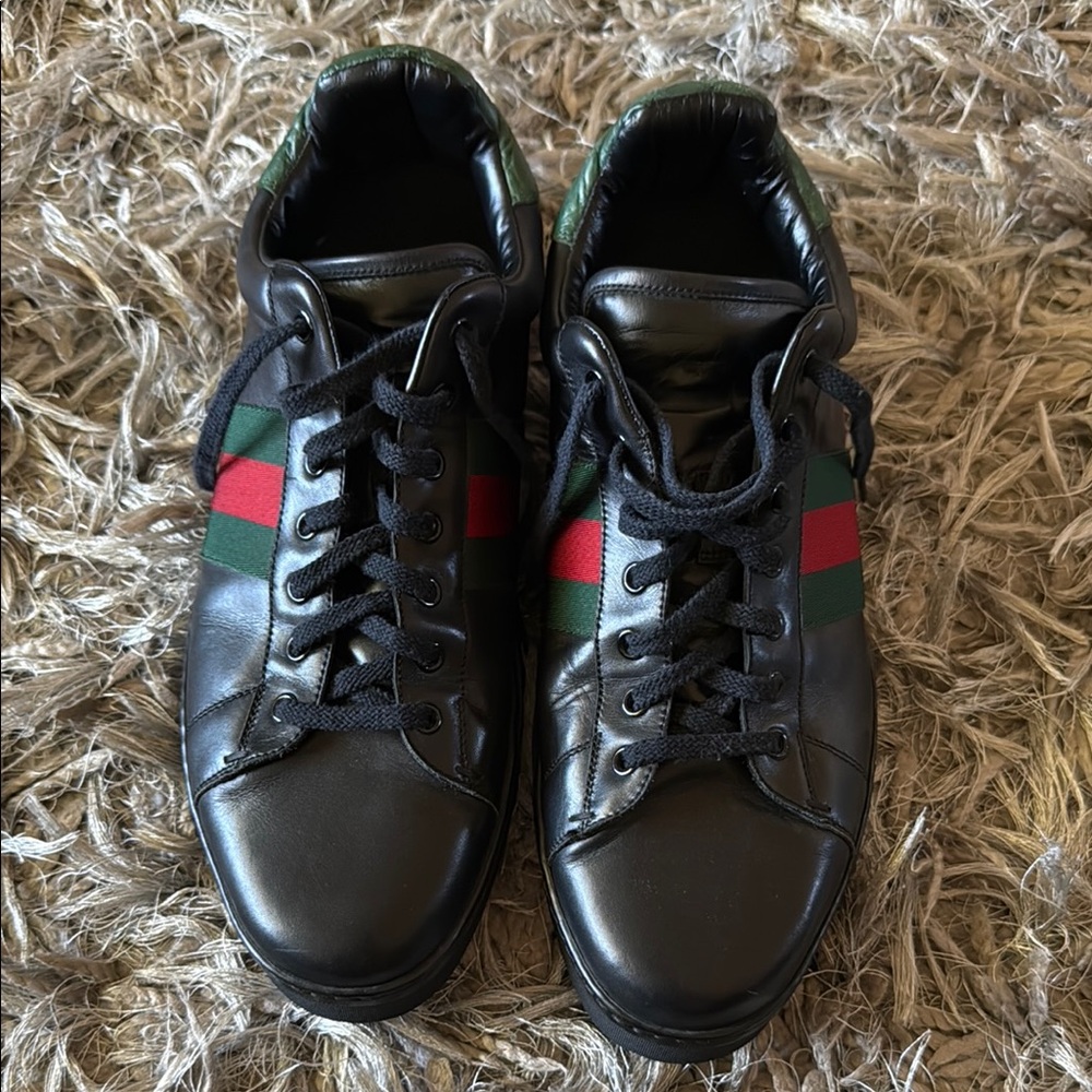 Gucci Black Leather Sneakers with Green and Red Web Stripe